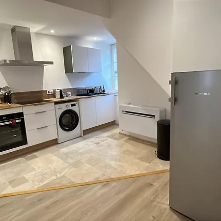 Terracotta Gem - Steps From Center דירה *